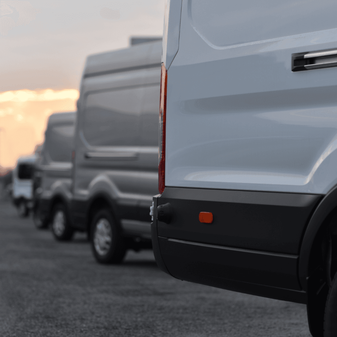 Hyr lätt lastbil med eller utan bakgavellyft Hyr lätt lastbil med eller utan bakgavellyft